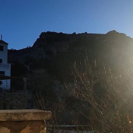La Torrecilla Apartman Zuheros Kültér fotó