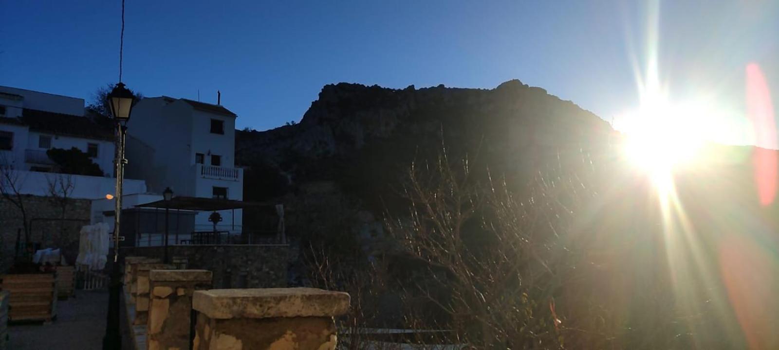 La Torrecilla Apartman Zuheros Kültér fotó